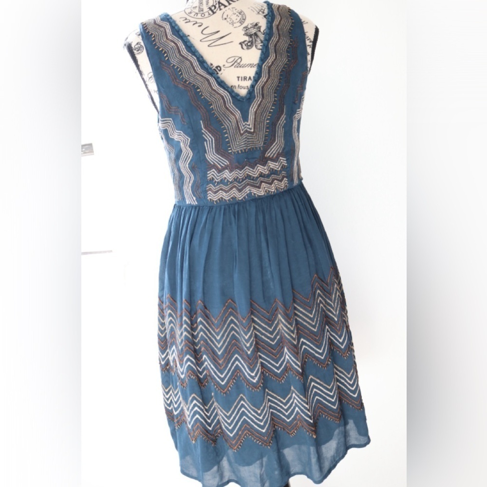 Anthropologie Meadow Rue Embroidered Beaded Chevron Dress blue size 0 - Picture 8 of 11